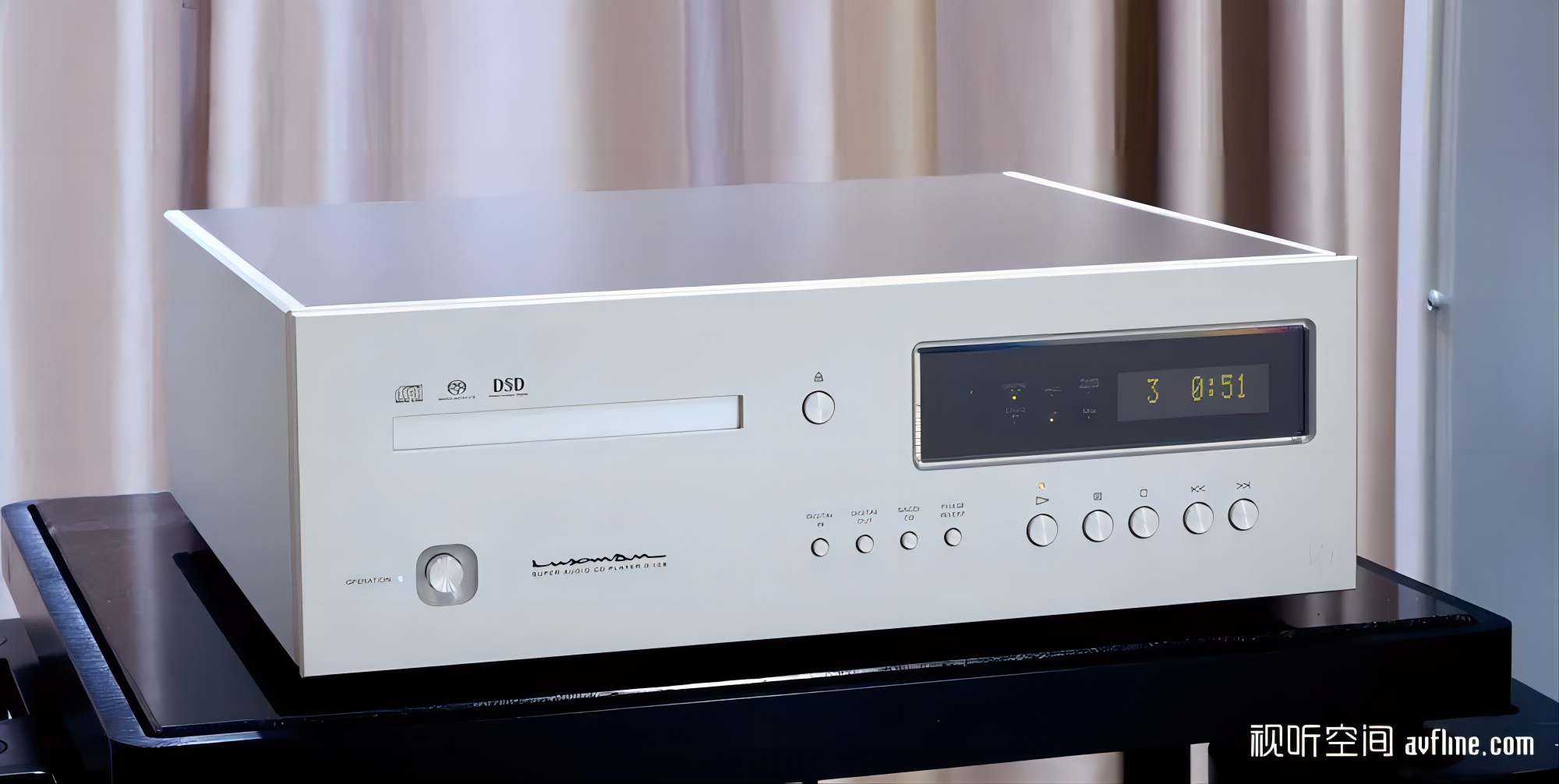 平衡度極佳的旗艦風(fēng)范 LUXMAN D-10X SACD/CD 播放機(jī)評測